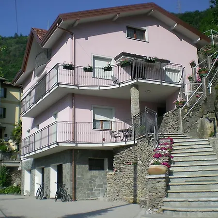 Casa Nora Dervio