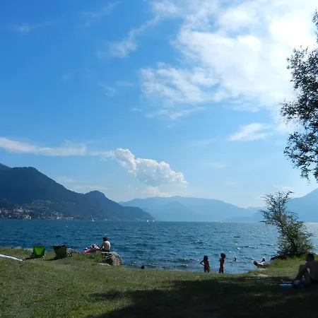 Casa Nora Dervio